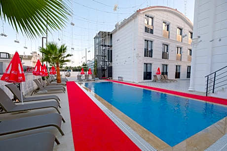 Black Royal Belek