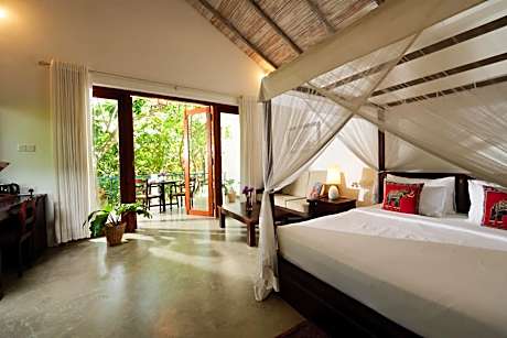 Superior Deluxe Room with Jungle view