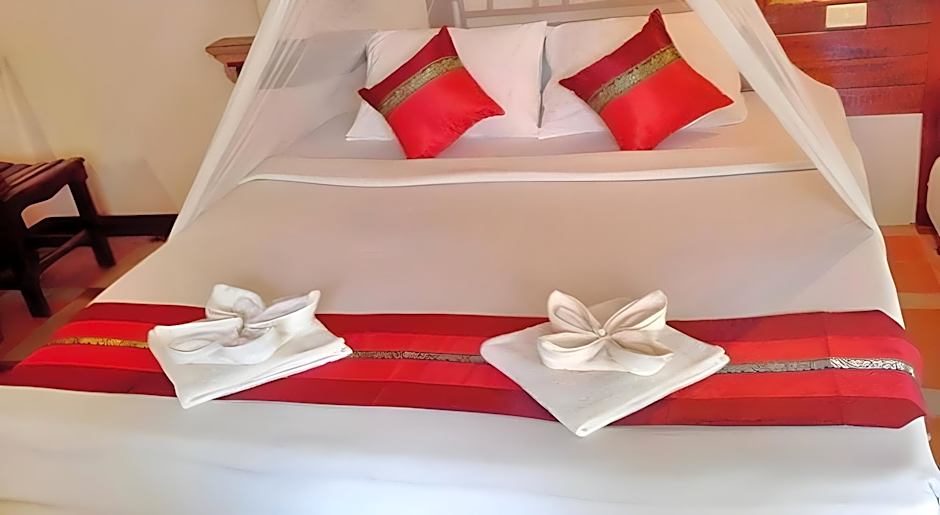 Khao Sok River Lodge Hotel