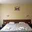 Sandor Hotel