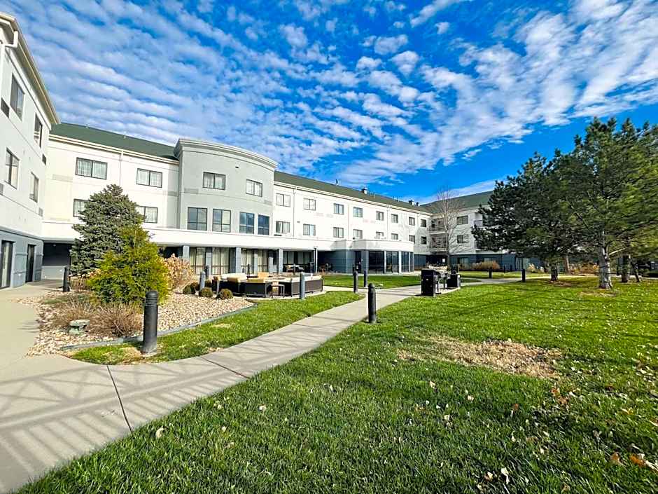 Sonesta Essential Junction City