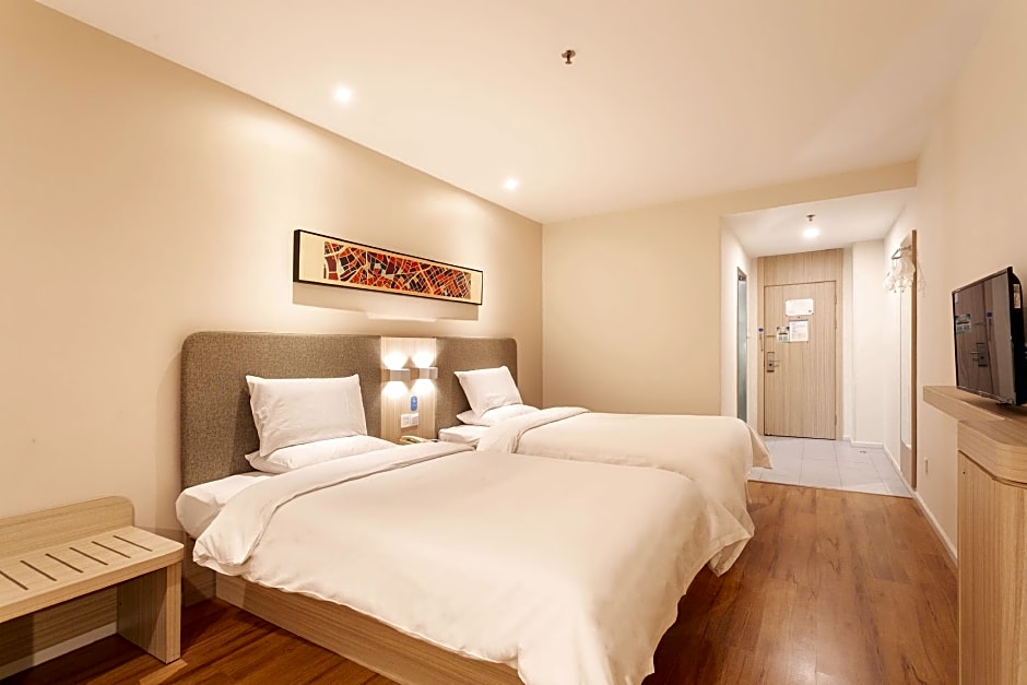 Hanting Hotel Changshu Wanda Plaza