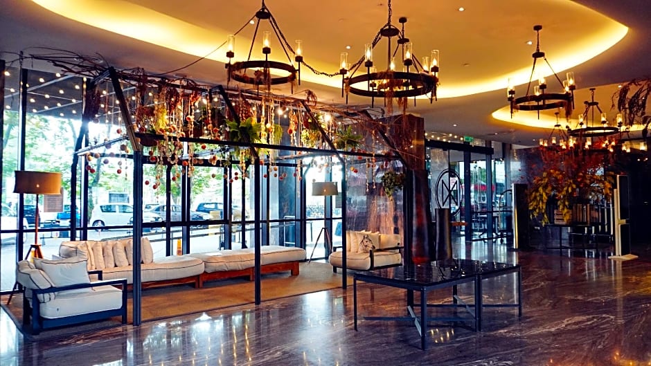 M ROOF HOTEL & RESIDENCES