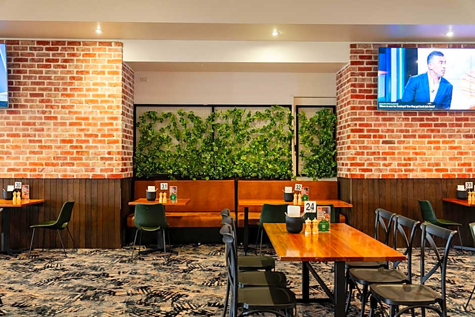 The Metropolitan Hotel