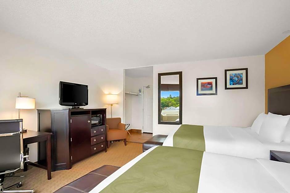 Quality Inn Port Angeles - near Olympic National Park