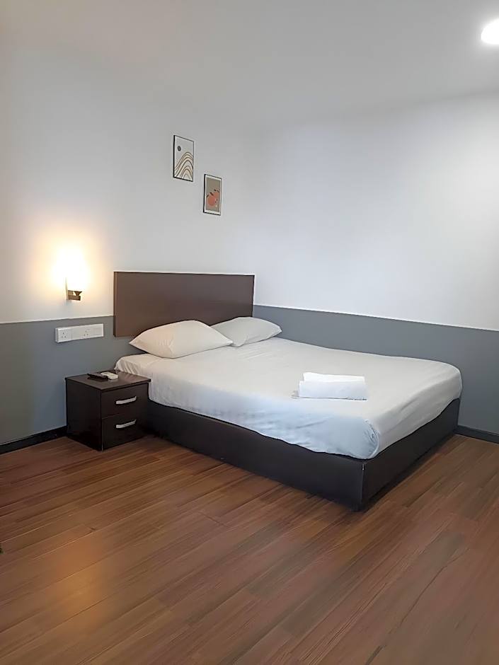 So Hotel