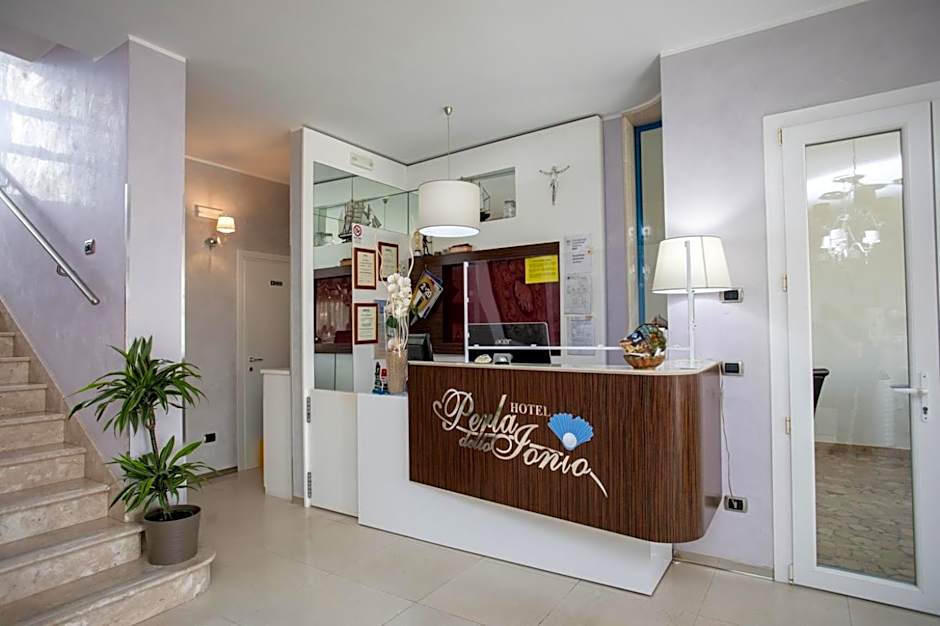 Hotel Perla Dello Ionio
