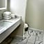 Quality Inn Creekside - Downtown Gatlinburg