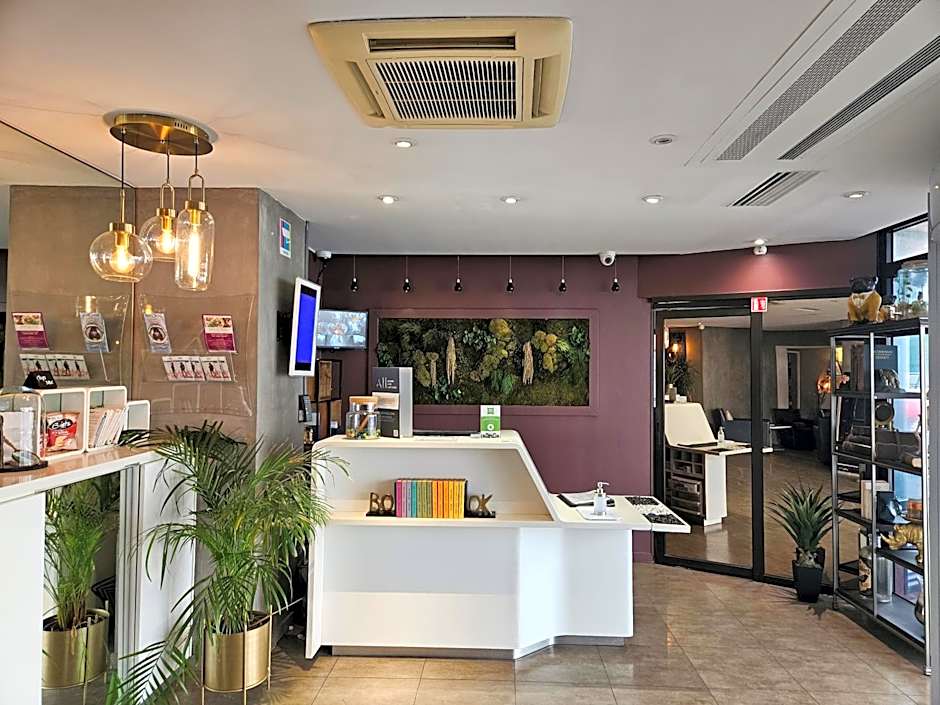Ibis Styles Paris Tolbiac Bibliotheque