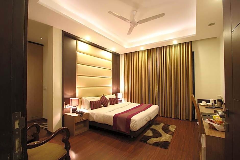 Hotel Indiyaah Inn