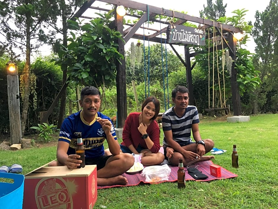 Baan MaiKhiangPhu Wang Nam Khiao