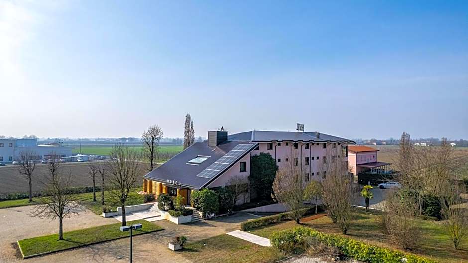 Confidence Hotel San Silvestro