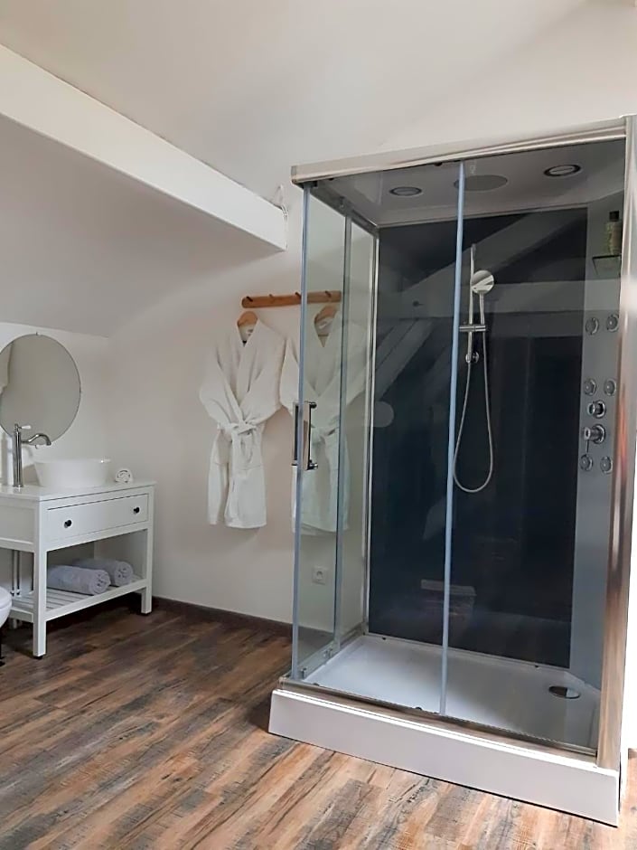 Jacuzzi, Arcade et Repas compris