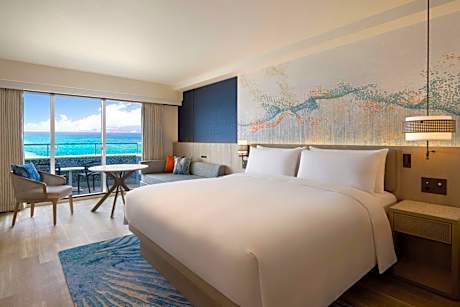 Deluxe King Room with Ocean View