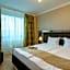 Astoria Grand Hotel