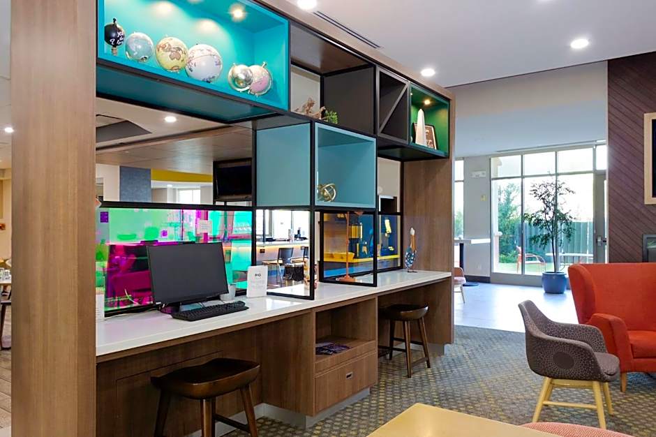 Holiday Inn Phoenix Airport By IHG