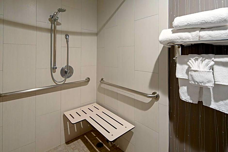 Courtyard by Marriott Oxnard Ventura