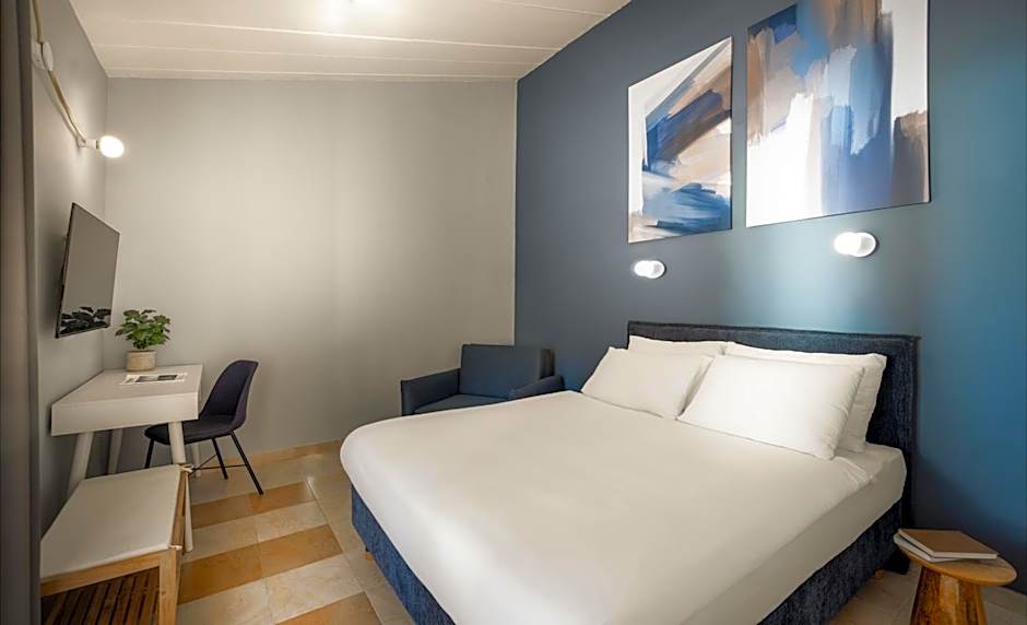 Photo 1 of 3 of Standard Two-Bedroom Apartment (6 Adults)