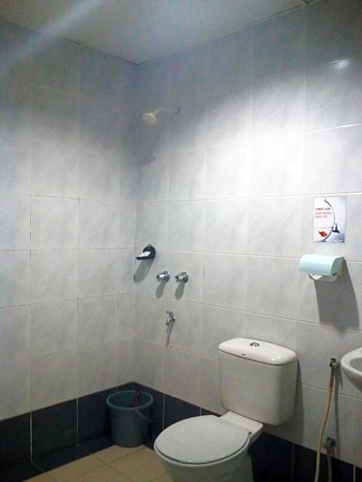 Century Hotel Inanam