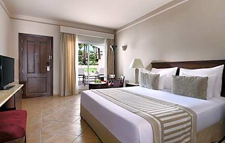 Superior Garden View Room