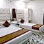 Hotel Crystal Deluxe @New Delhi Railway Station