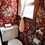 Champaign Garden Inn