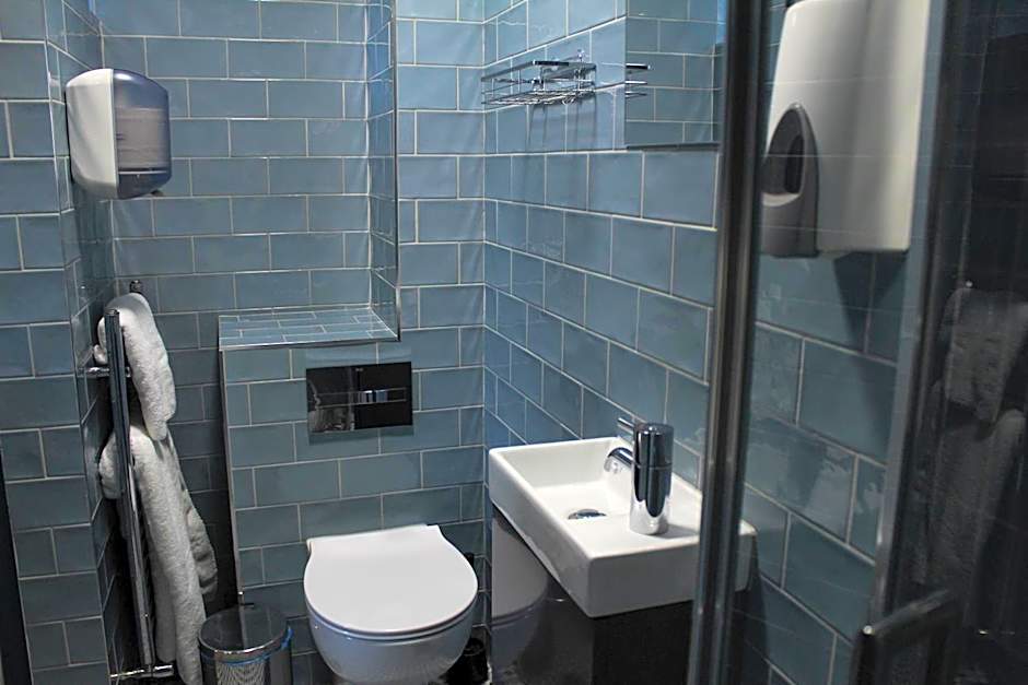Abbey Court Hostel