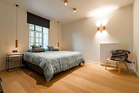 Deluxe Double Room with Shower