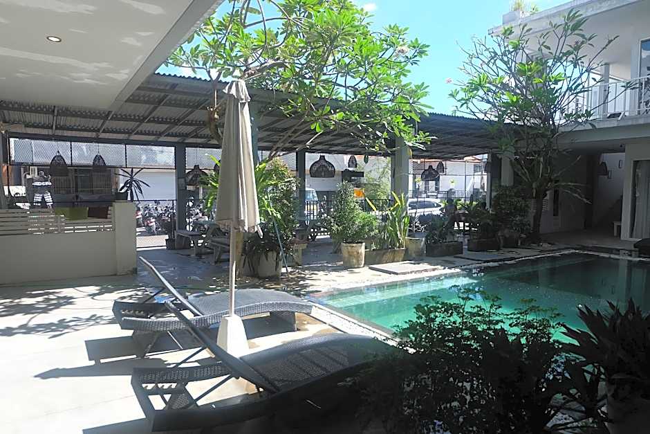 Pom Pom's Bali Apartments