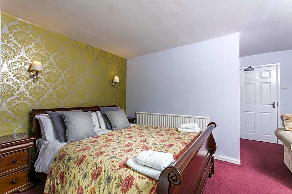 The Chainbridge Hotel