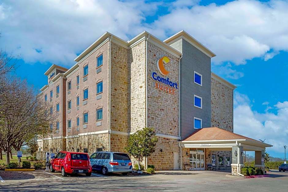 Comfort Suites Benbrook