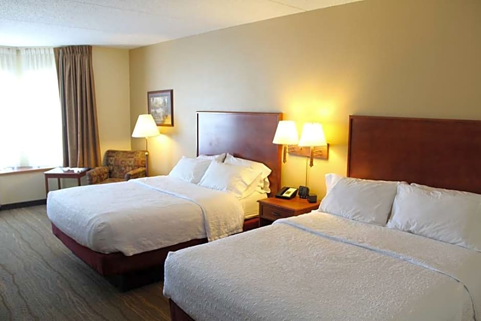 Hampton Inn & Suites Bemidji