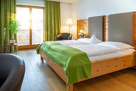 Junior Suite with Balcony