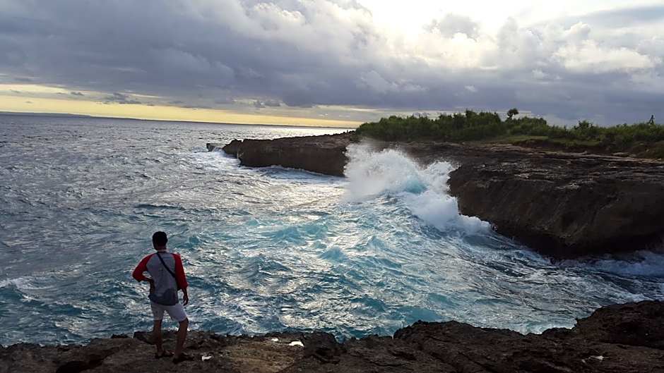 Sunset Coin Lembongan
