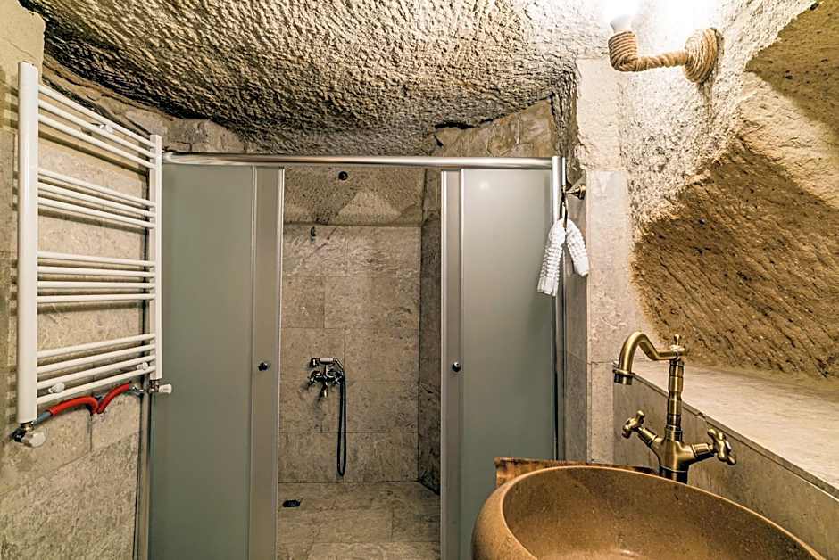 Cappadocia Ennar Cave Swimming Pool Hot & SPA