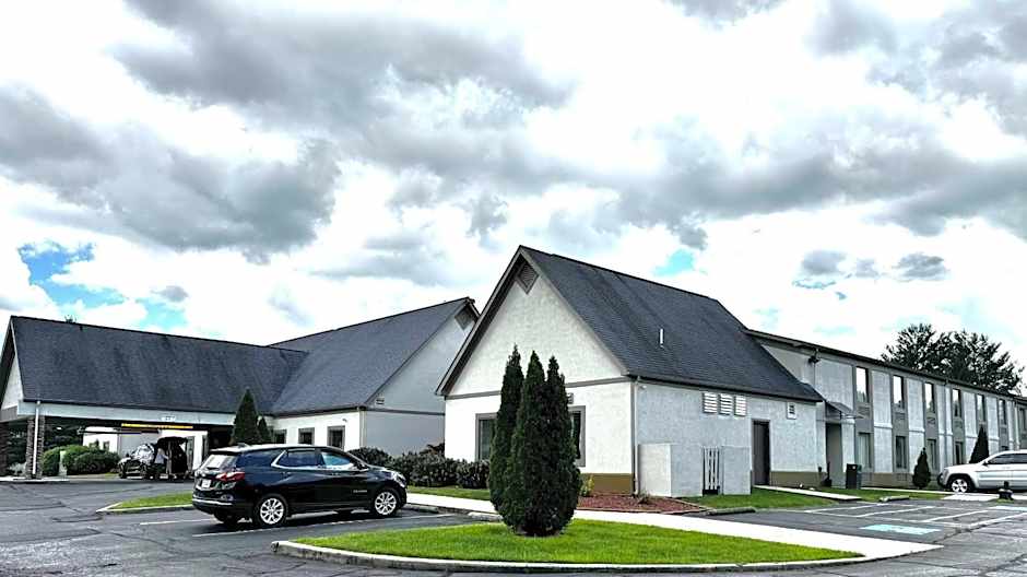Deluxe Inn Wytheville