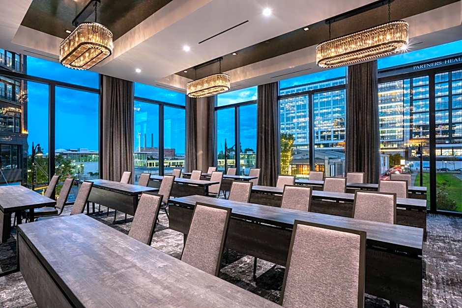 The Row Hotel at Assembly Row, Autograph Collection by Marriott