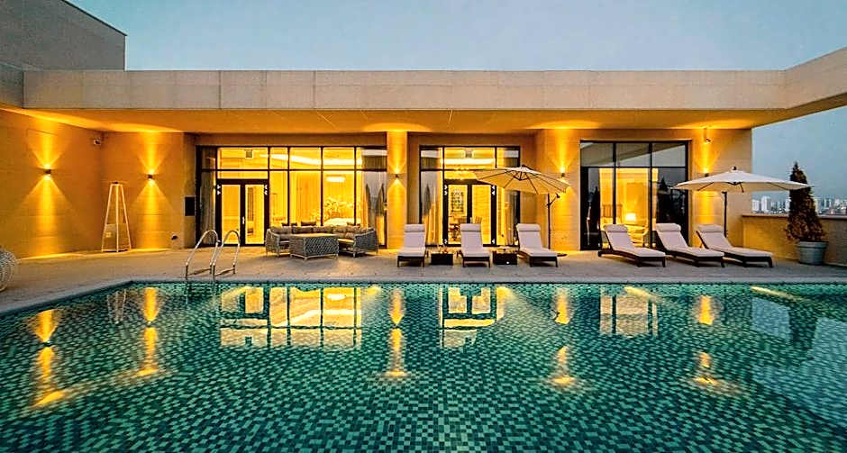 THE MAY HOTEL
