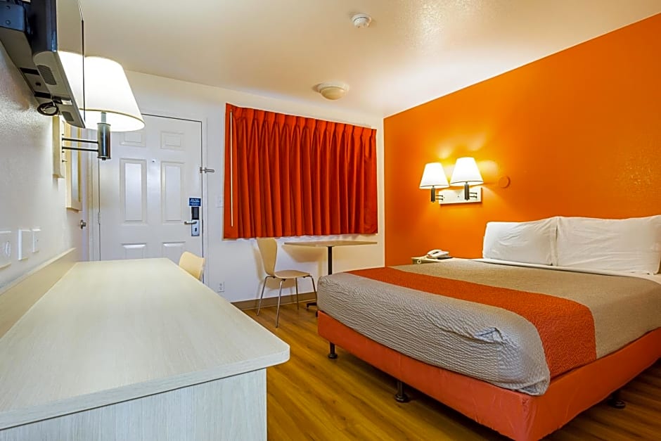 Motel 6 Mesa North