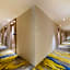 Yilong Hotel