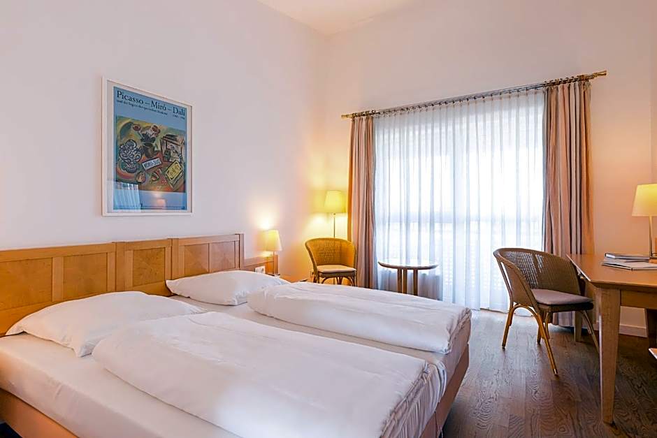 Golfhotel & Restaurant Lindenhof