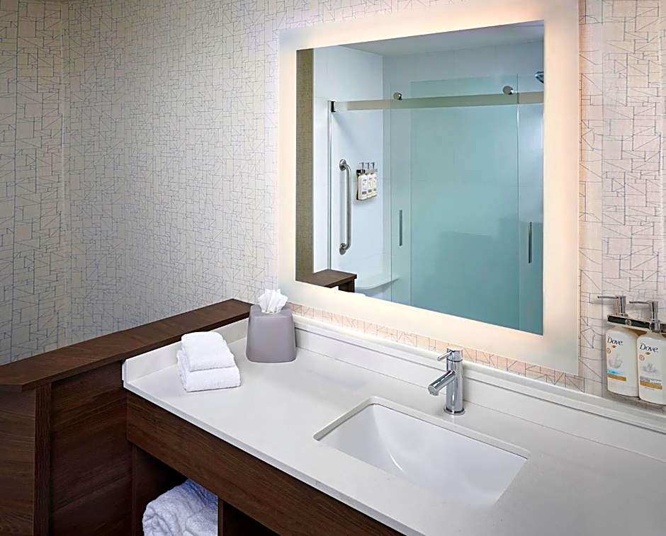 Holiday Inn Express Niagara-on-the-Lake By IHG