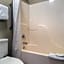 Quality Inn Grand Blanc - Flint South