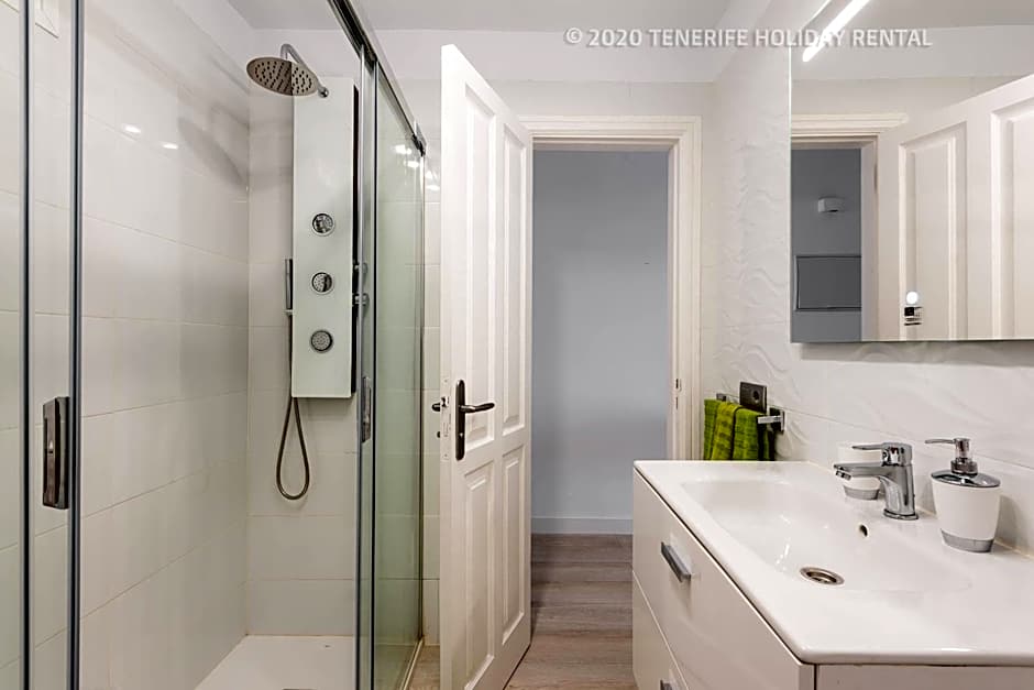 Tenerife Royal Gardens - Viviendas Vacacionales