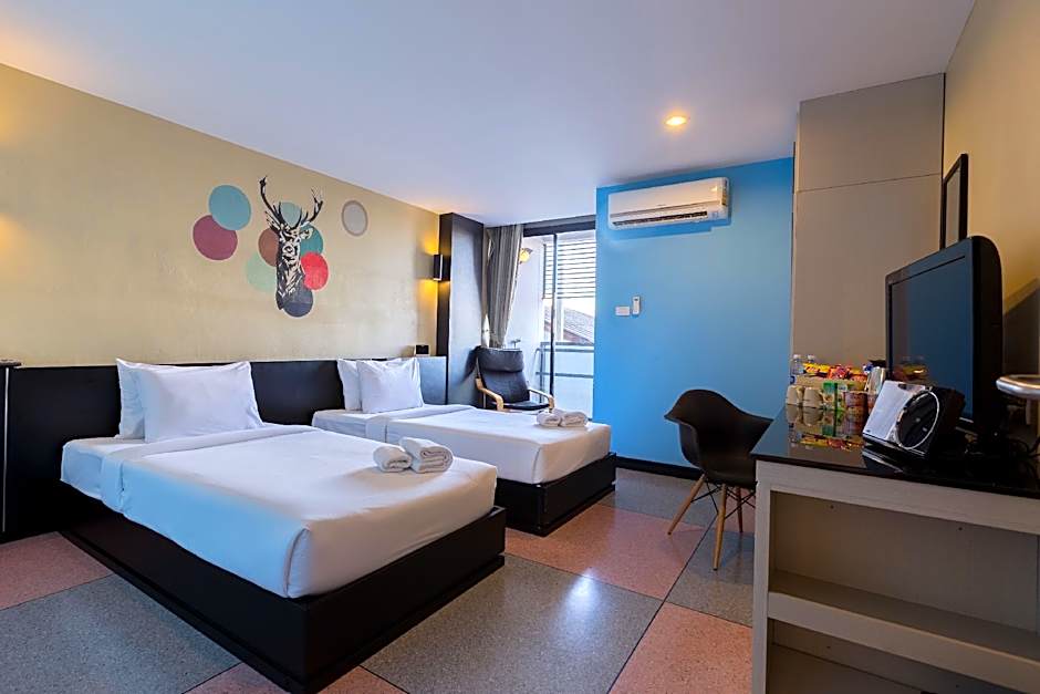 Pentahug Hotel