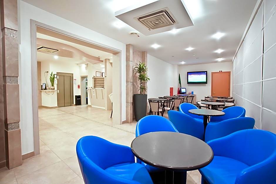 Hotel Thea
