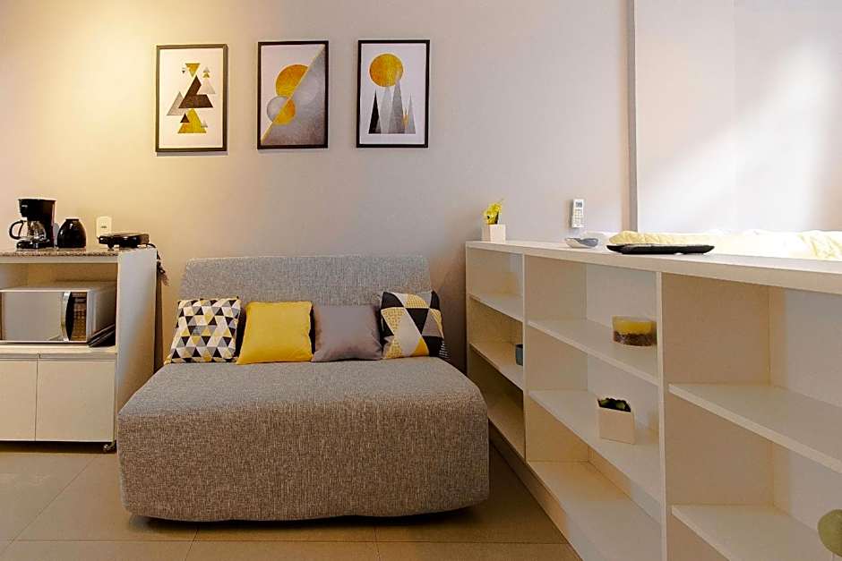 Copacabana Moderno studio