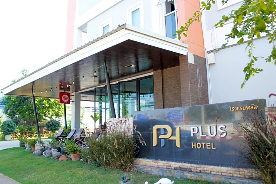 Plus Hotel
