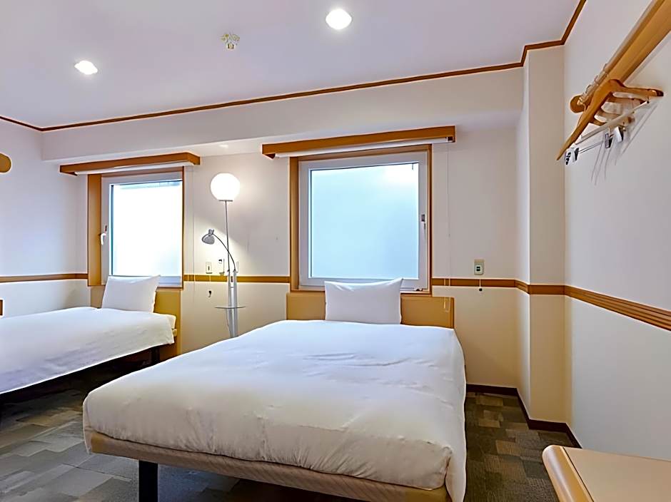 Toyoko Inn Kyoto Gojo-Omiya