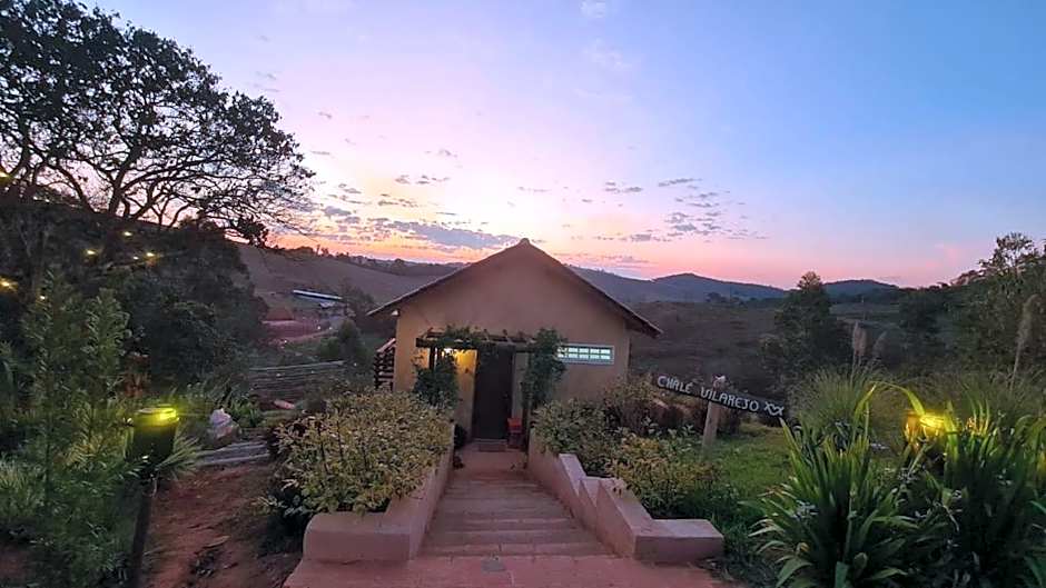 Chalé Vilarejo - Vila Monte Cunha